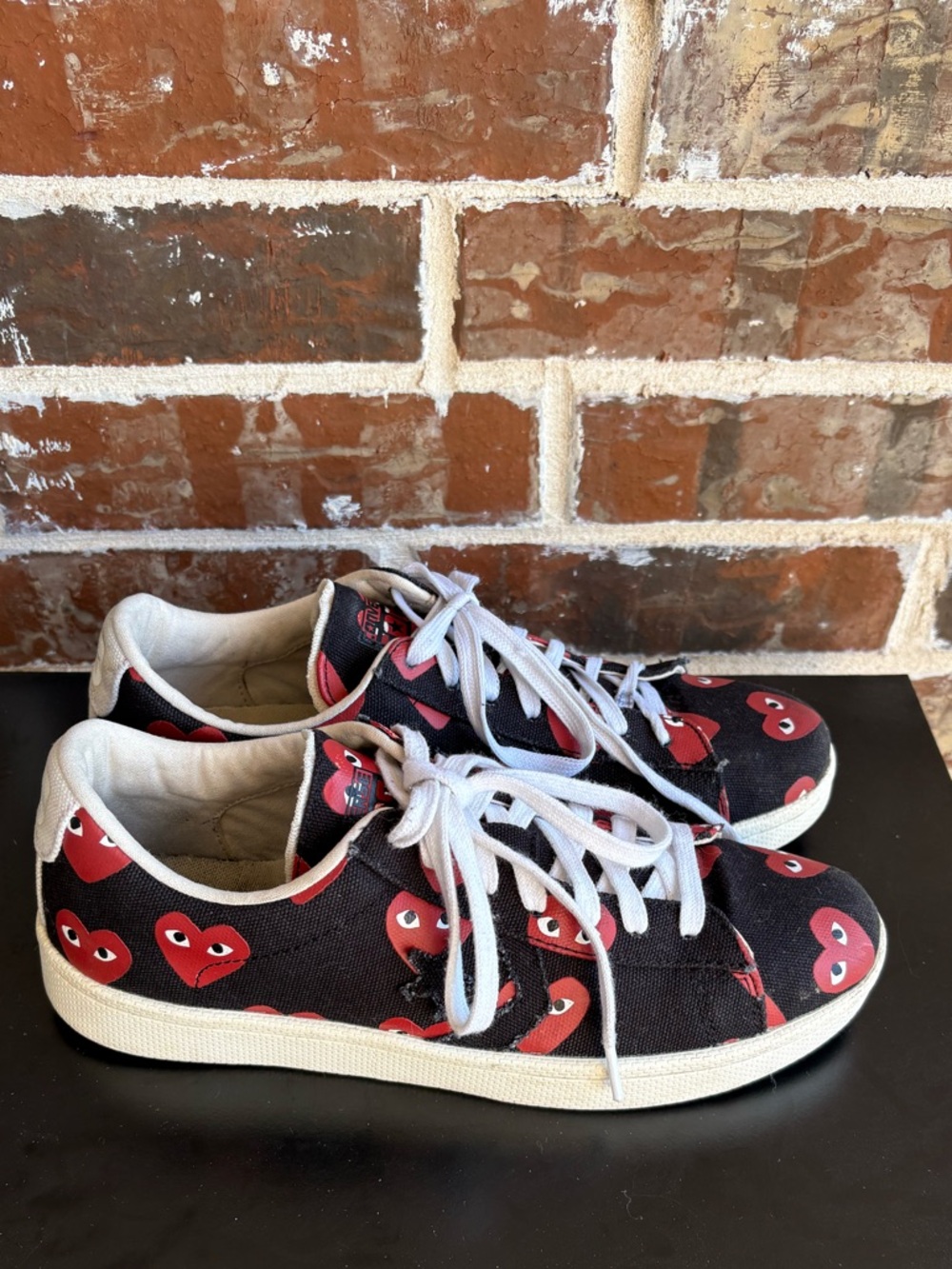 Converse x Play Comme Des Garcons CDG Pro Low140711C Black/Red Hearts Size 10.5
